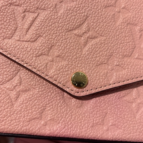 Authentic Louis Vuitton NEW Felicie empreinte rose poudre crossbody with inserts - Picture 10 of 10